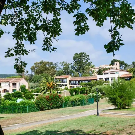 Les Parcs De - Maeva - 2 Pieces 4 Personnes Prestige Mae-2246